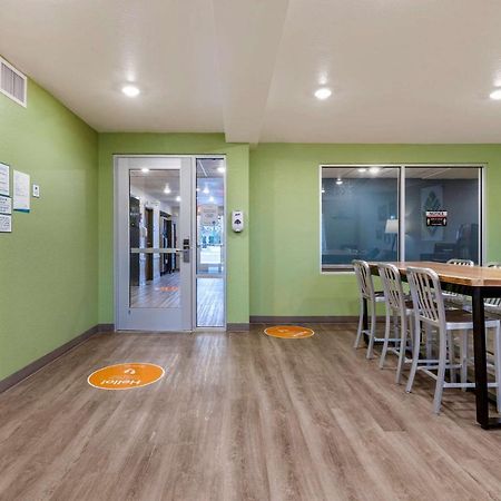 Woodspring Suites Brunswick Exteriör bild