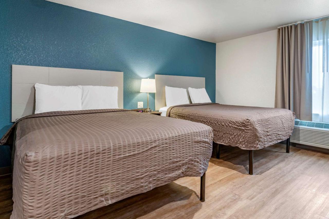Woodspring Suites Brunswick Exteriör bild